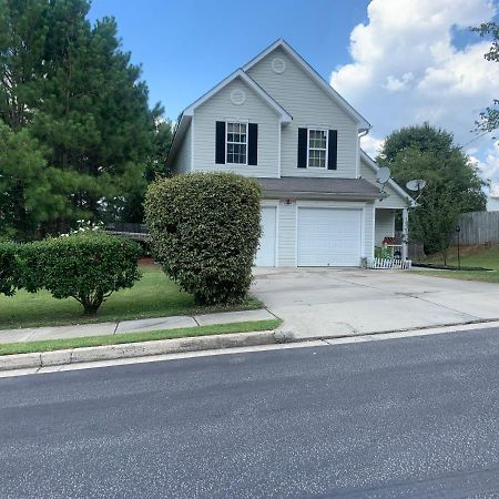 Captivating Home Near Downtown Atl Conley Ngoại thất bức ảnh
