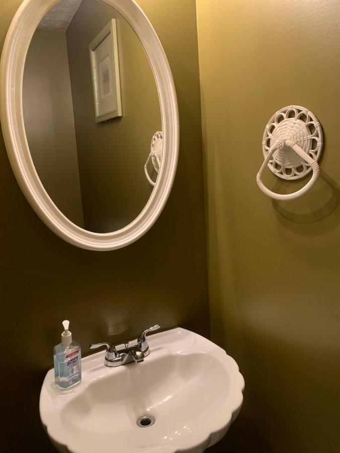 Captivating Home Near Downtown Atl Conley Ngoại thất bức ảnh
