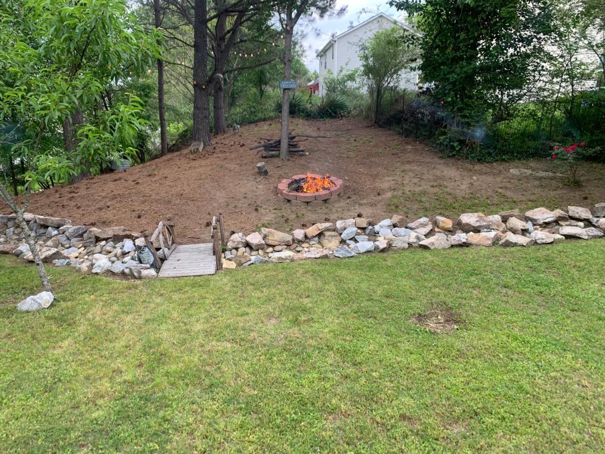 Captivating Home Near Downtown Atl Conley Ngoại thất bức ảnh