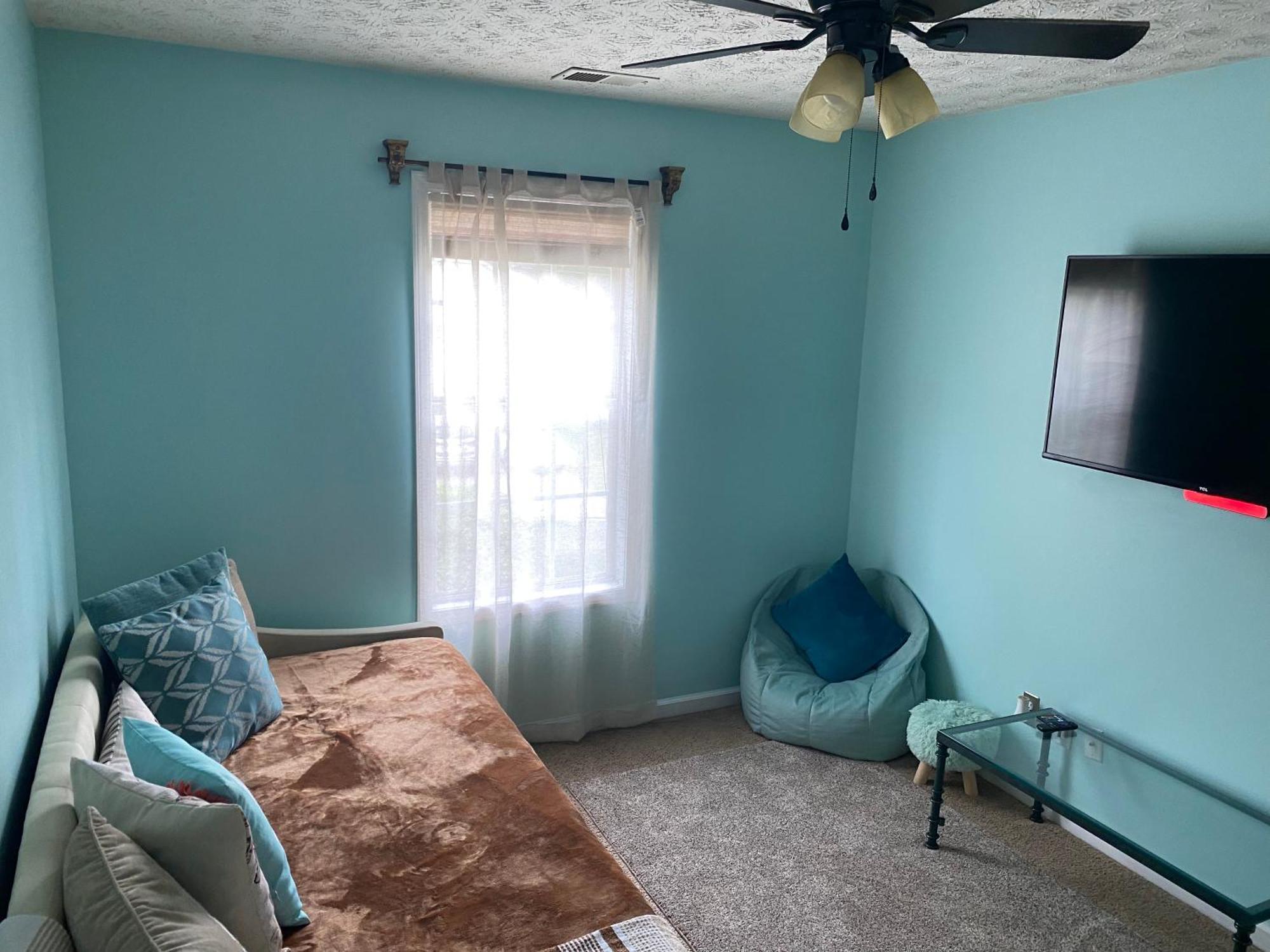Captivating Home Near Downtown Atl Conley Ngoại thất bức ảnh
